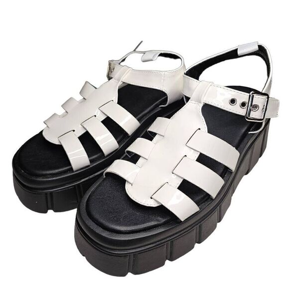 Caged Lug-Sole Sandals Faux Patent Leather Size 8.5 NEW with Tags - Picture 2 of 7